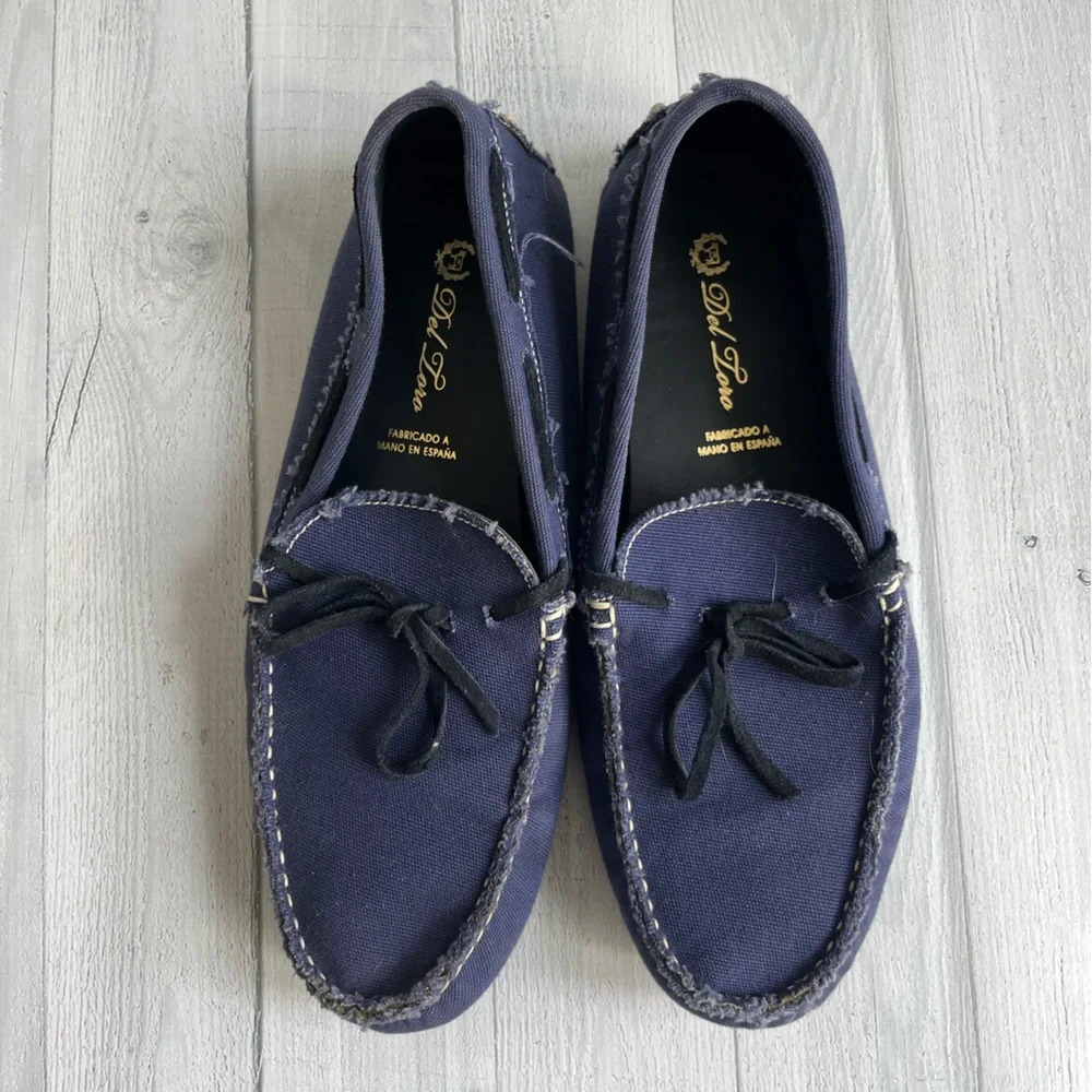 Del Toro Navy Blue Loafers Size 11